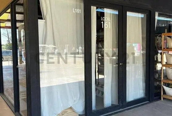 VENTA LOCALES en Centro Comercial Docks del Puerto 3