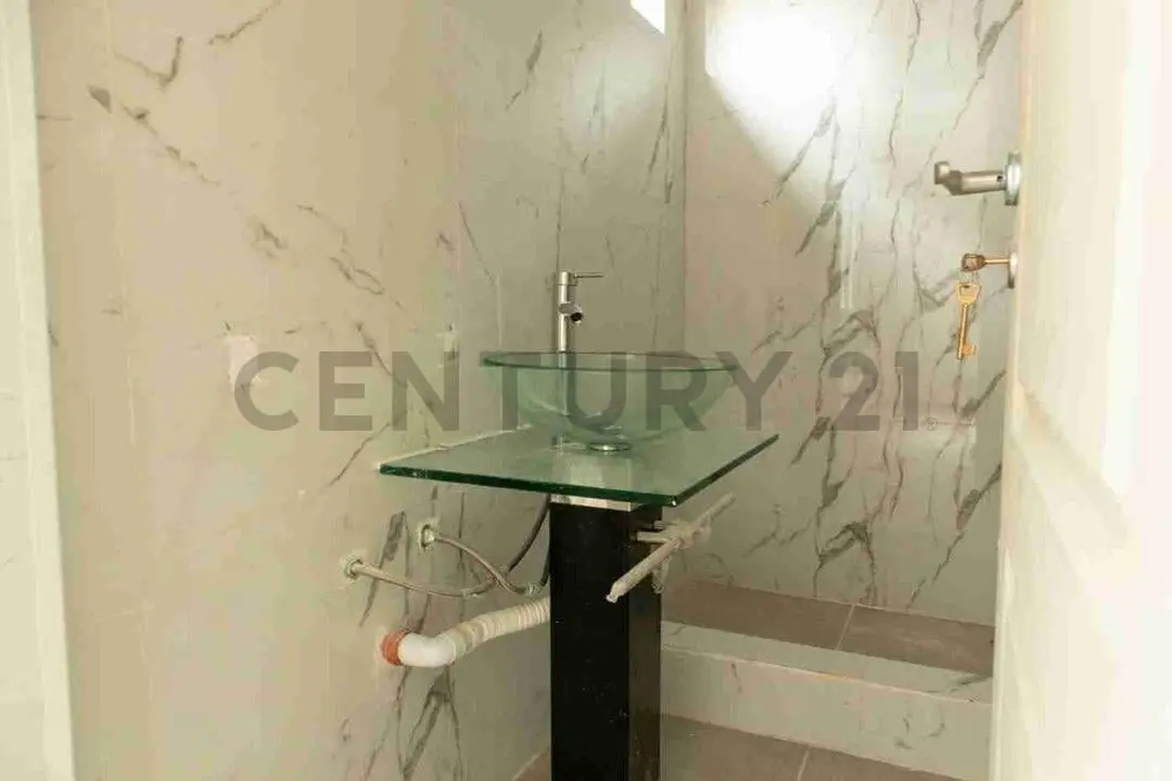 VENTA DEPARTAMENTO 3 AMBIENTES EN TIGRE C/ COCHERA 3