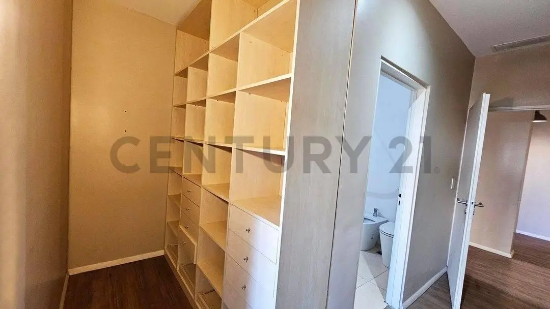 Venta 3 ambientes con Jardín en Antares 4