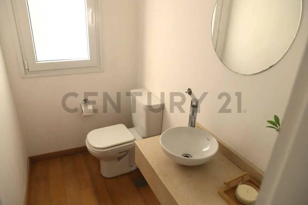 ALQUILER CASA 7 AMBIENTES EN PUERTOS DEL LAGO ACACIAS 3