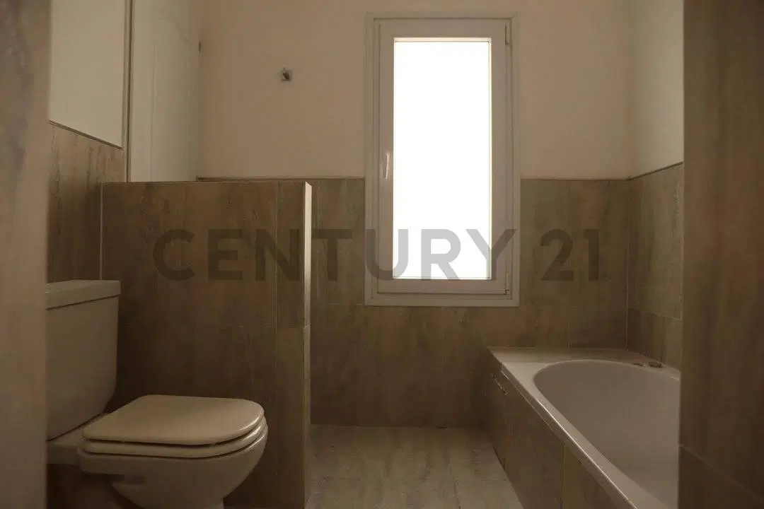 ALQUILER CASA 7 AMBIENTES EN PUERTOS DEL LAGO ACACIAS 4
