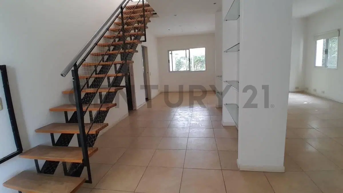 VENTA CASA 4 AMBIENTES + DEPENDENCIA DE SERVICIO EN BARRIO LA MASIA - PILAR. 4
