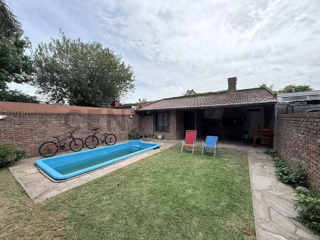 VENTA CASA 4 AMBIENTES PILETA JARDIN MUÑIZ SOBRE LOTE PROPIO 335 M2 EXCELENTE UBICACION 2