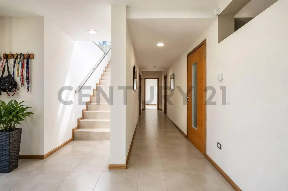 VENTA CASA EN COSTA ESMERALDA CON PSICINA, JACUZZI Y 5 SUITES 3