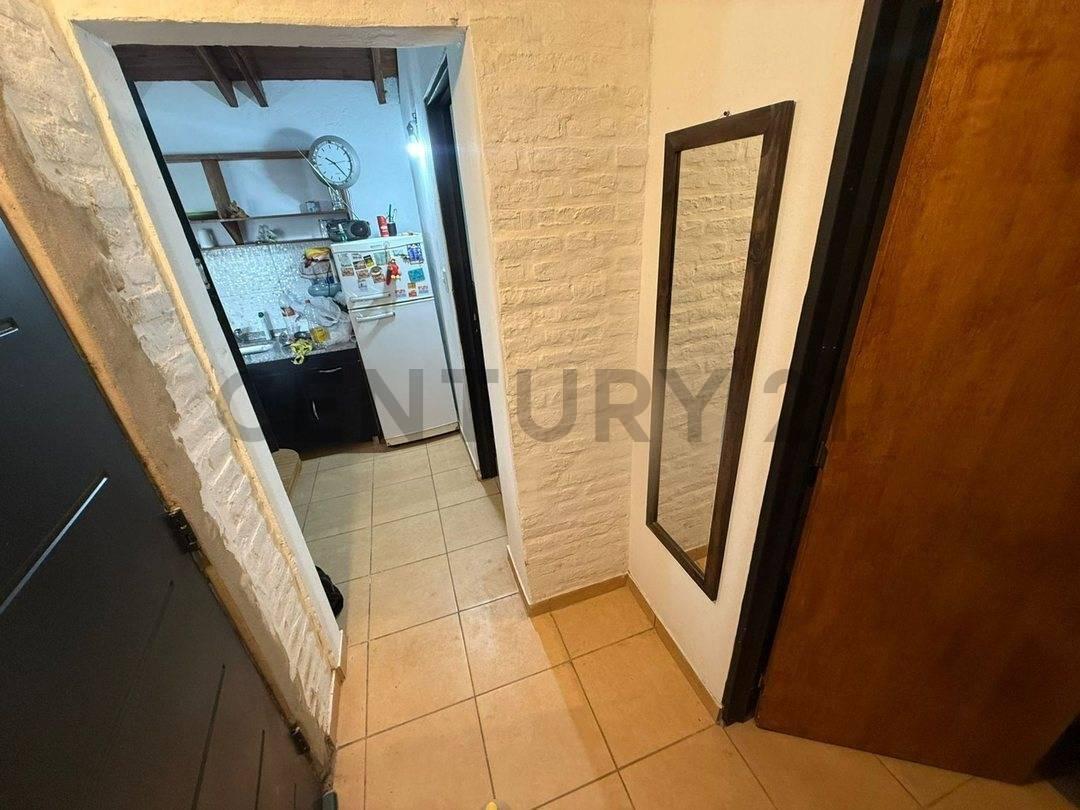 Foto de VENTA PH DE 3 AMB COCHERA EN MORENO USD 20.000 Y CUOTAS APTO CREDITO, imagen 2