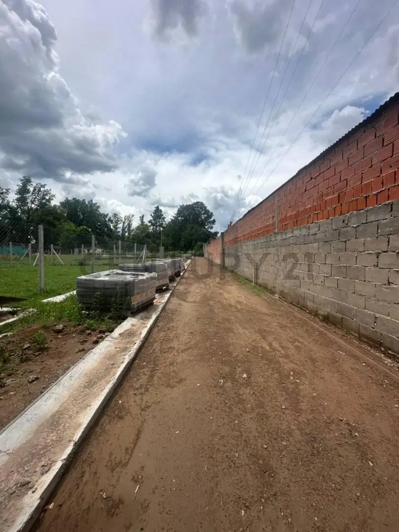 VENTA LOTE 311,7M2 EN DEL VISO - PINAZO CHICO 2