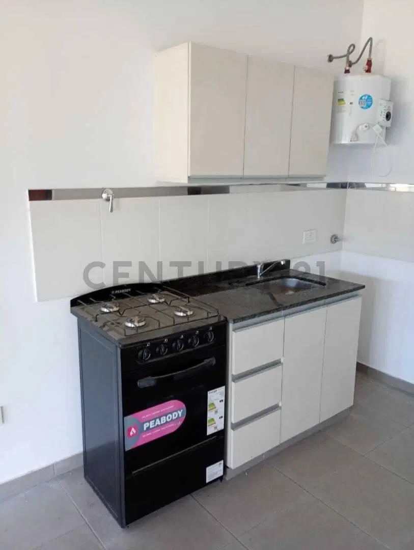 VENTA DEPTO 3 AMBIENTES CON COCHERA Y BALCÓN EN JOSÉ C. PAZ 5