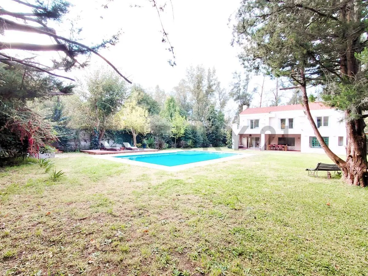 CASA AMOBLADA EN ALQUILER CON GRAN PARQUE Y PILETA EN LA BOTA – BENAVÍDEZ 3