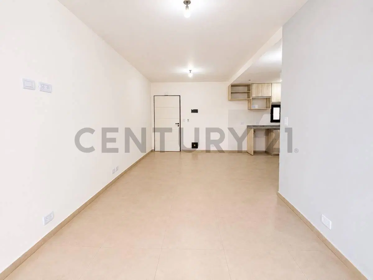 VENTA DEPARTAMENTO 2 AMBIENTES CON TERRAZA EN SAN MARTIN 3