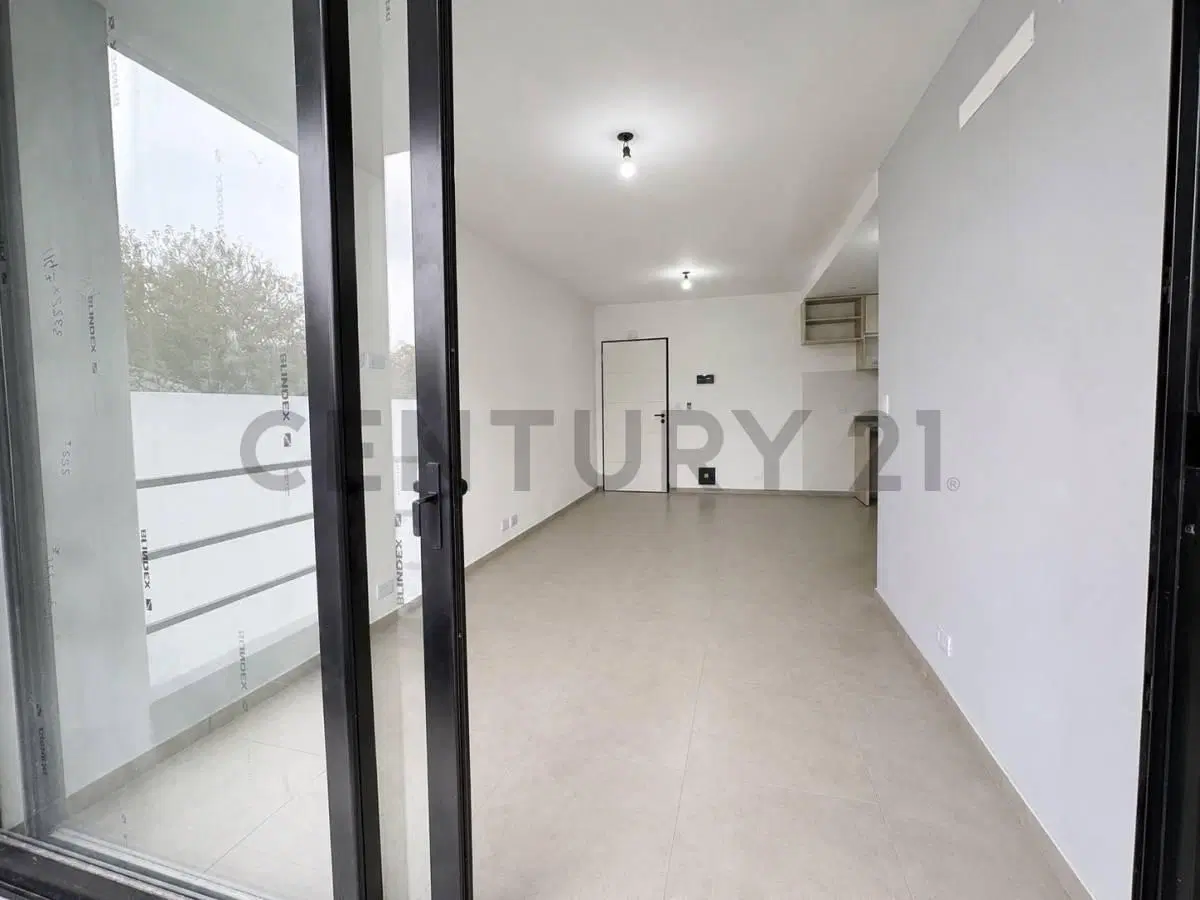 VENTA DEPARTAMENTO 2 AMBIENTES CON TERRAZA EN SAN MARTIN 4