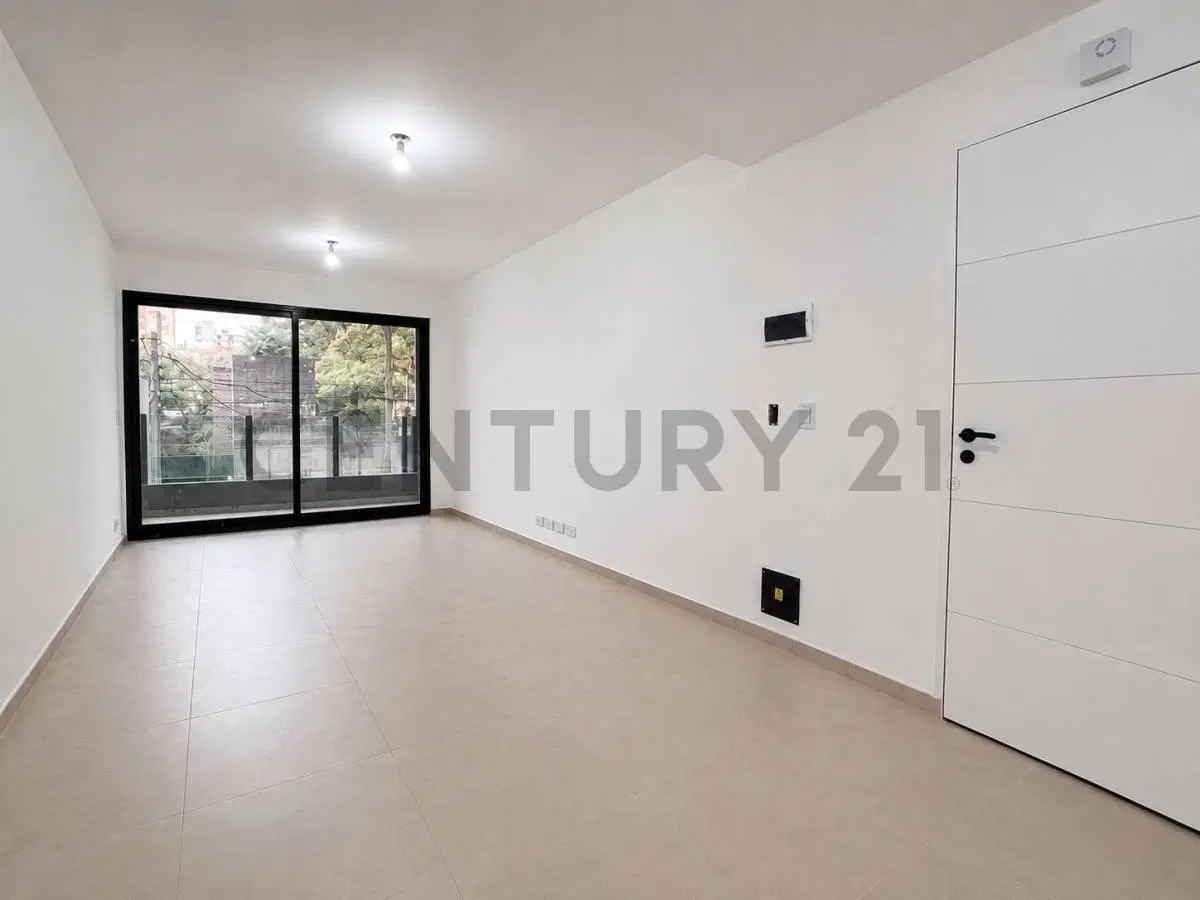 VENTA DEPARTAMENTO 2 AMBIENTES CON TERRAZA EN SAN MARTIN 4