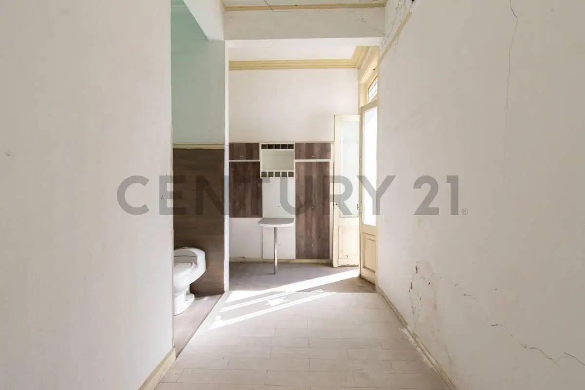 EXCELENTE PROPIEDAD PARA HOTEL O HOSTEL 5
