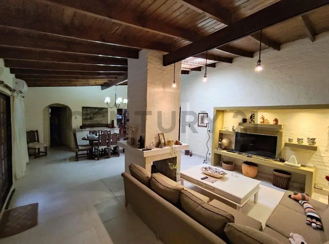 VENTA CASA 4 AMBIENTES CON PILETA PARQUE ALVEAR TORTUGUITAS 8