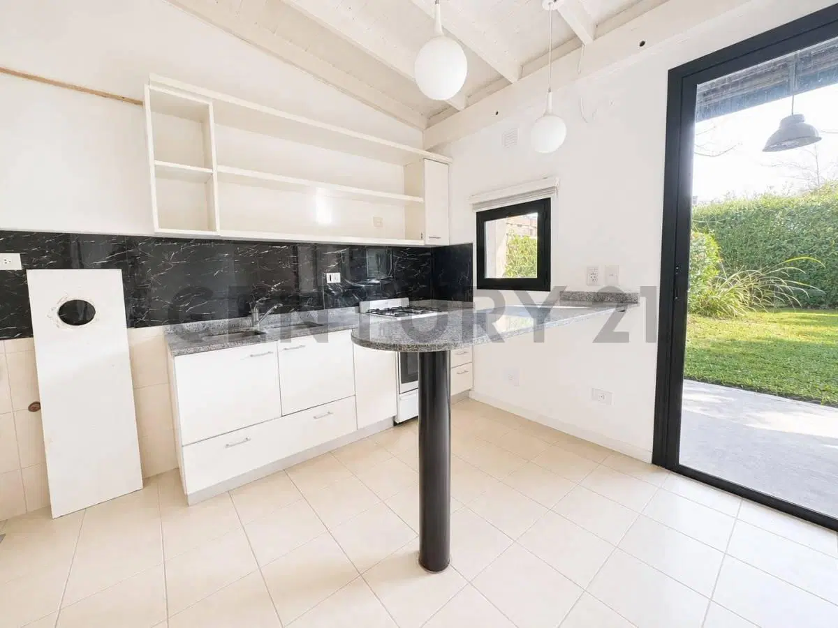 VENTA DEPARTAMENTO 2 AMBIENTES EN CASAS DEL ALTO PILAR 4