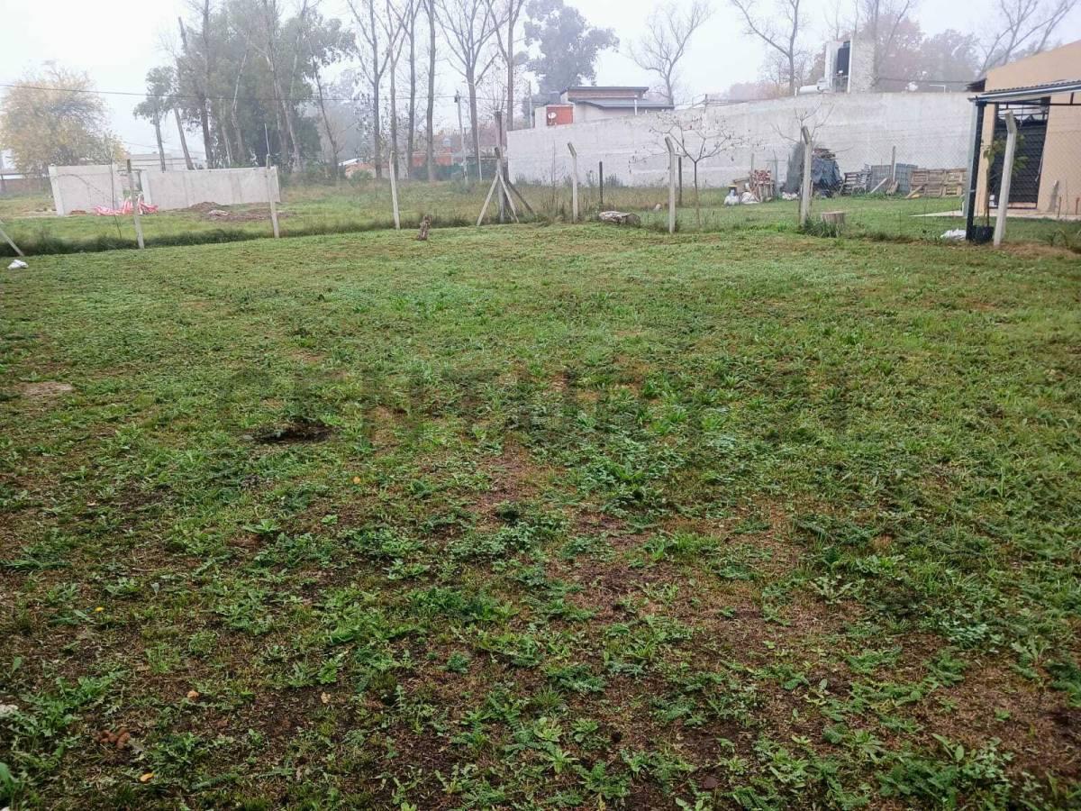 Venta Terreno en Tristan Suárez