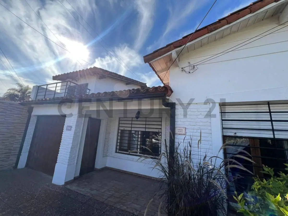 VENTA CASA 4 AMB C/ JARDIN Y PILETA EN ITUZAINGO NORTE 3
