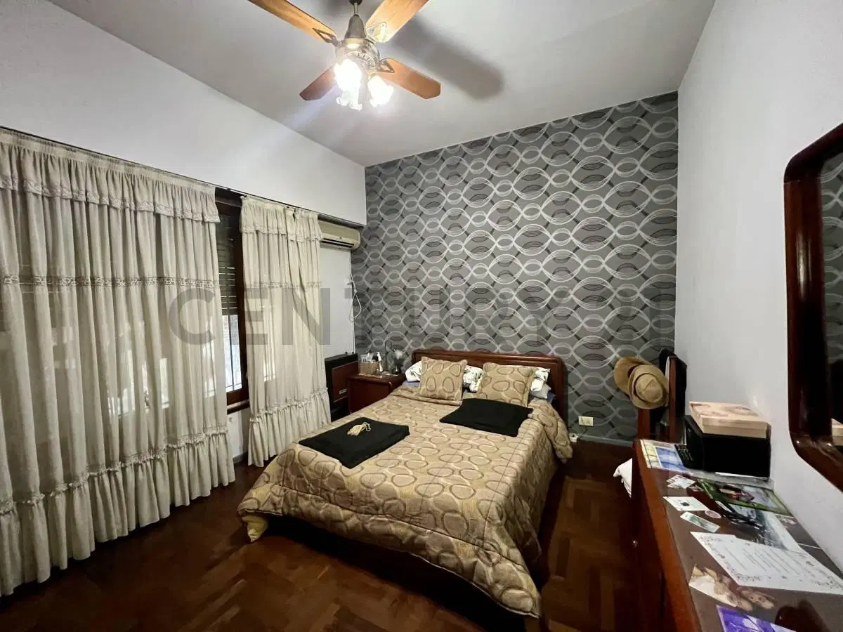 VENTA CASA 4 AMB C/ JARDIN Y PILETA EN ITUZAINGO NORTE 4