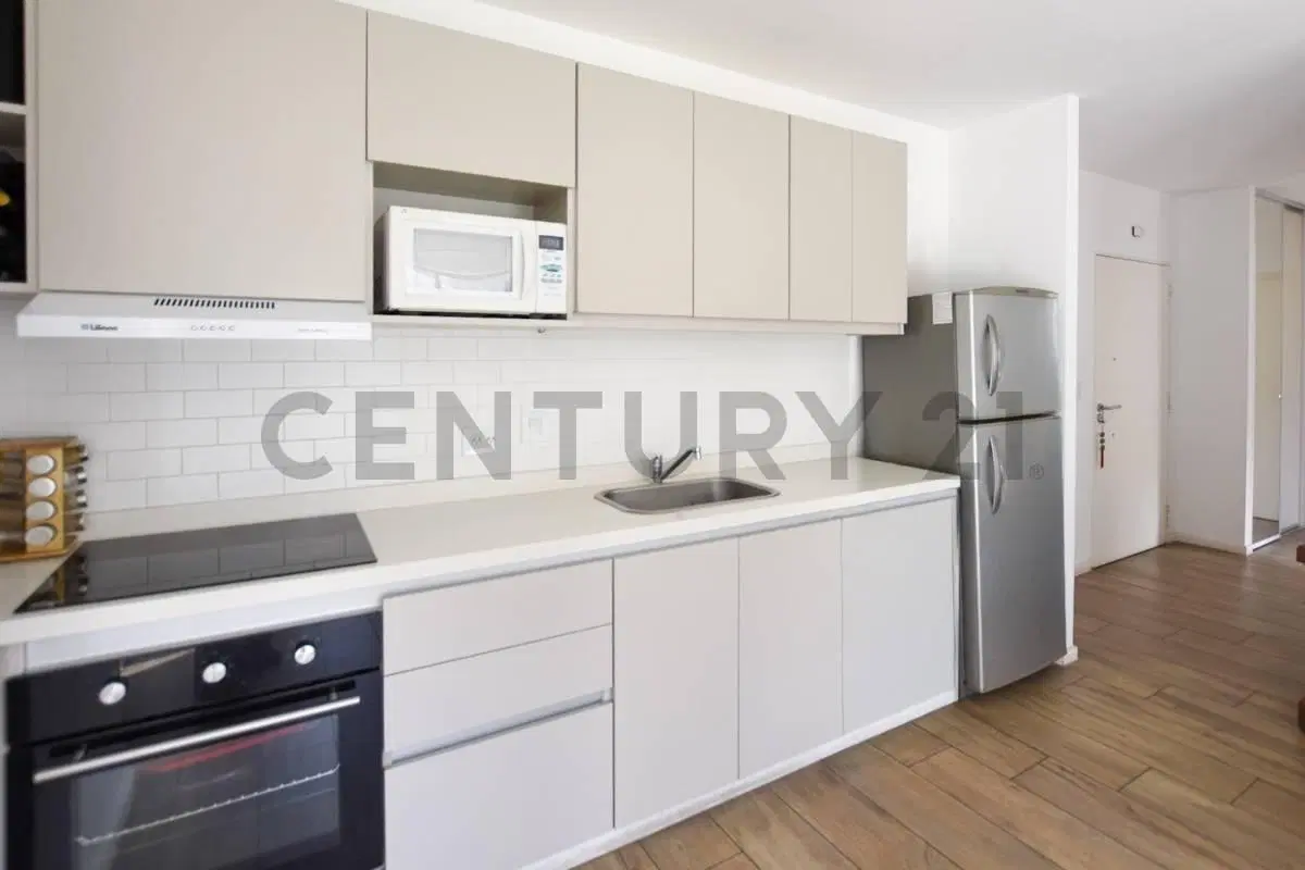 VENTA DEPARTAMENTO 3 AMBIENTES CON COCHERA EN VILLA URQUIZA 5