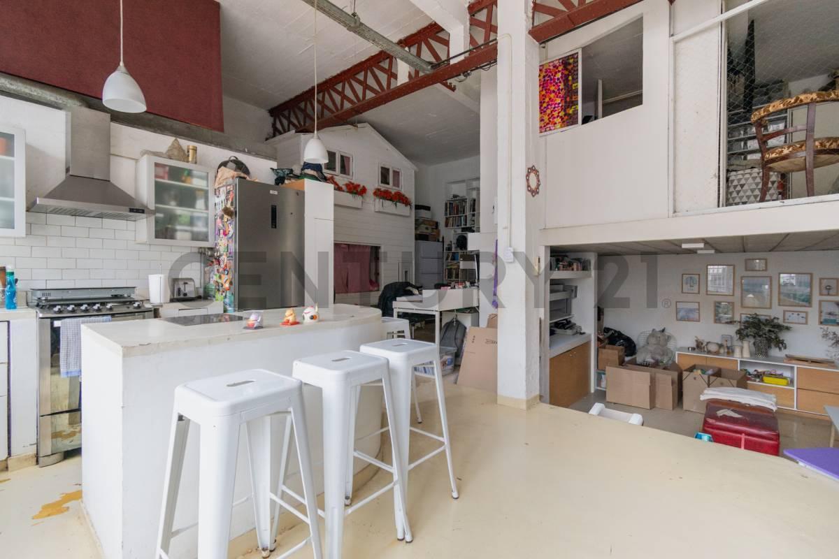 Foto de PH Tipo Loft 3 Ambientes con Patio | Excelente ubicación y gran, imagen 1