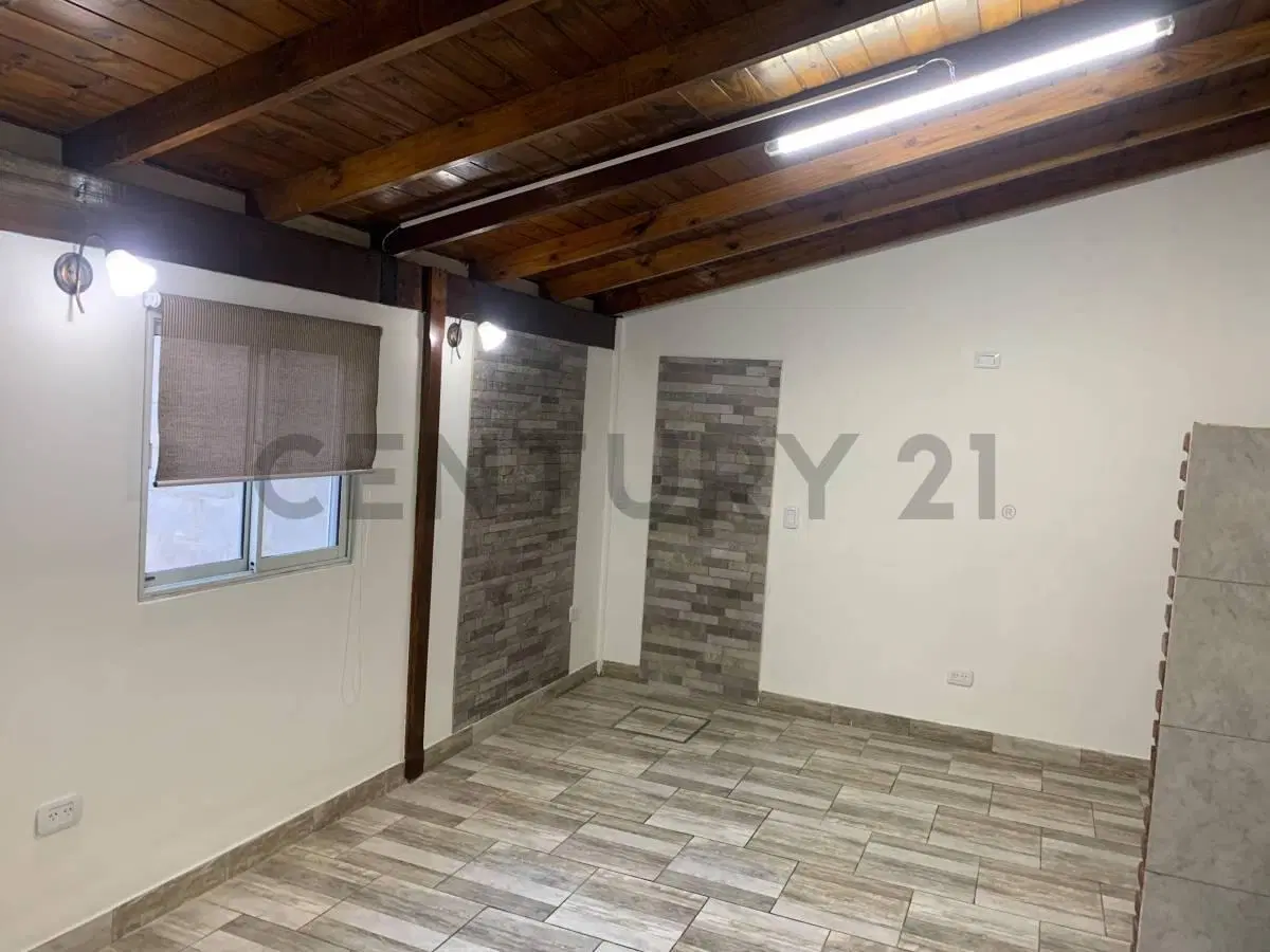 ALQUILER "2 Ambientes con patio privado y todos los servicios incluidos | Benavídez | A metros de Ru 5