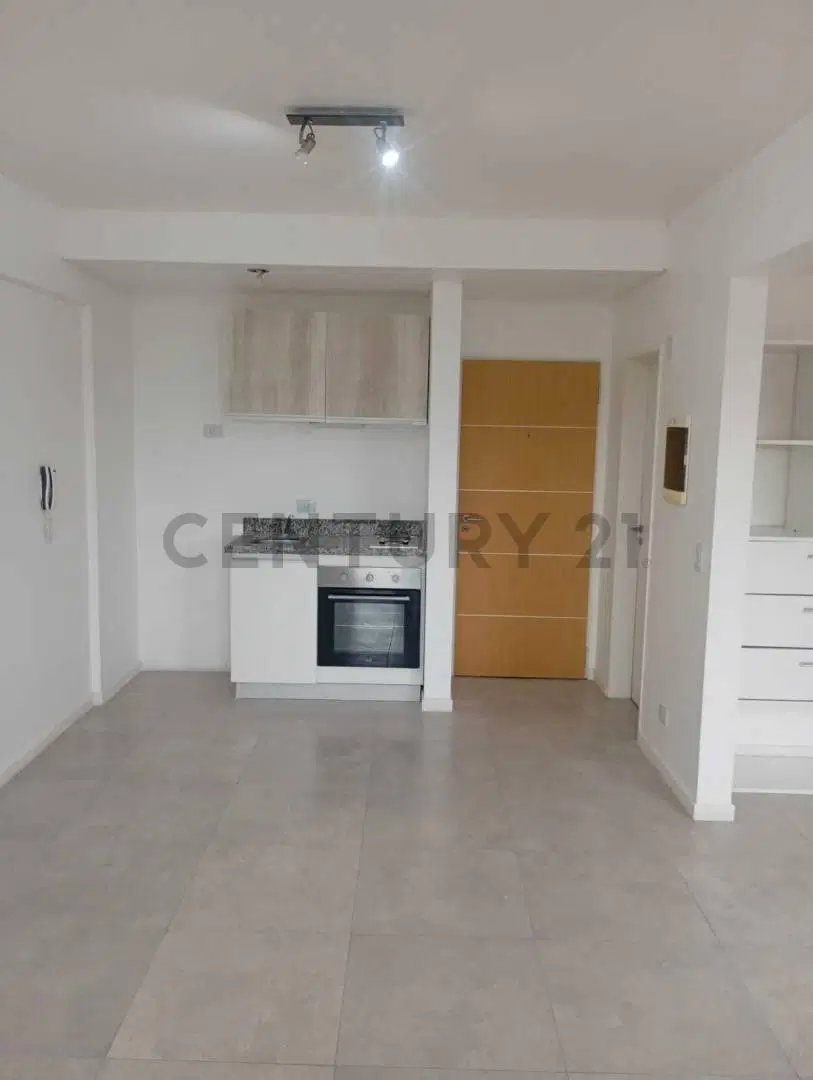 VENTA DEPARTAMENTO 1 AMBIENTE DIVISIBLE EN VILLA DEL LAGO PILAR. 8