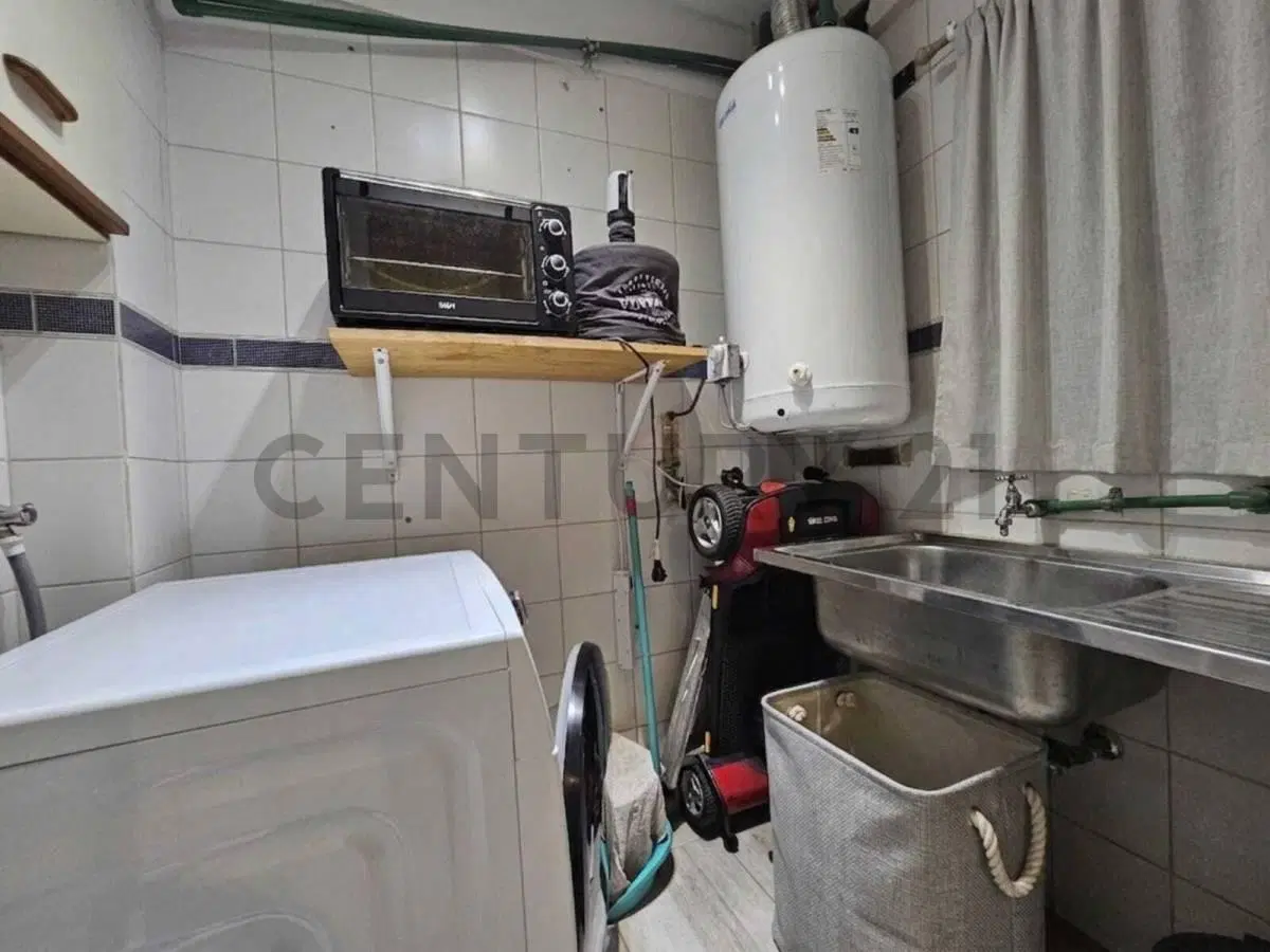 Venta 3 Ambientes reciclado con cochera en Palermo 5