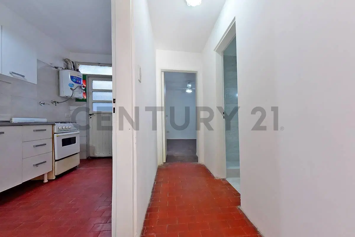 VENTA PH 2 AMBIENTES CON PATIO EN VILLA SARMIENTO APTO CRÉDITO 3