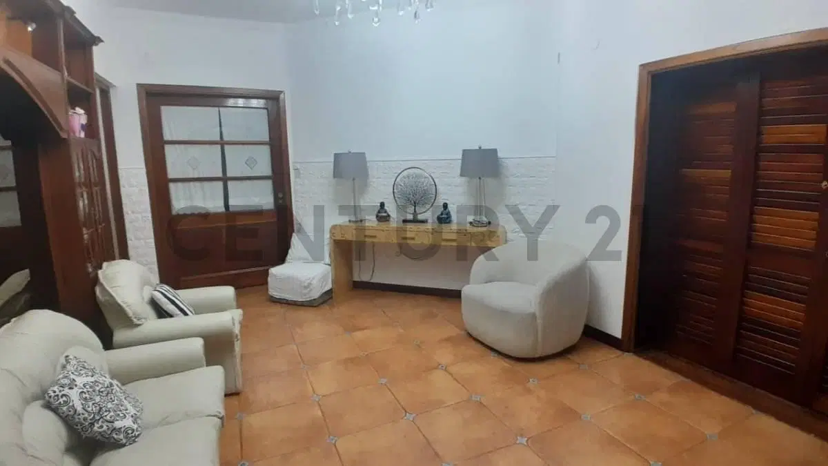 VENTA CASA 5 AMBIENTES CON QUINCHO PARQUE Y PILETA EN VILLA BALLESTER 4