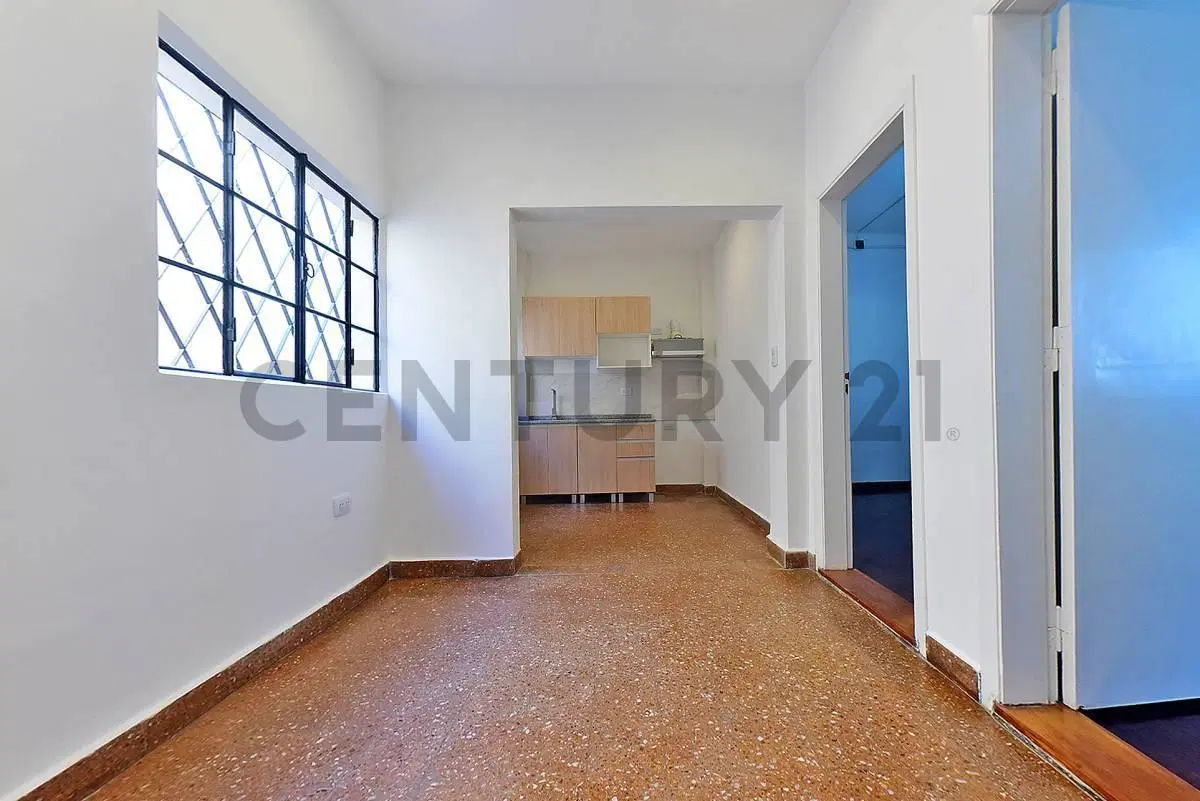 VENTA PH 3 AMBIENTES CON PATIO Y TERRAZA APTO CRÉDITO EN SANTOS LUGARES 5
