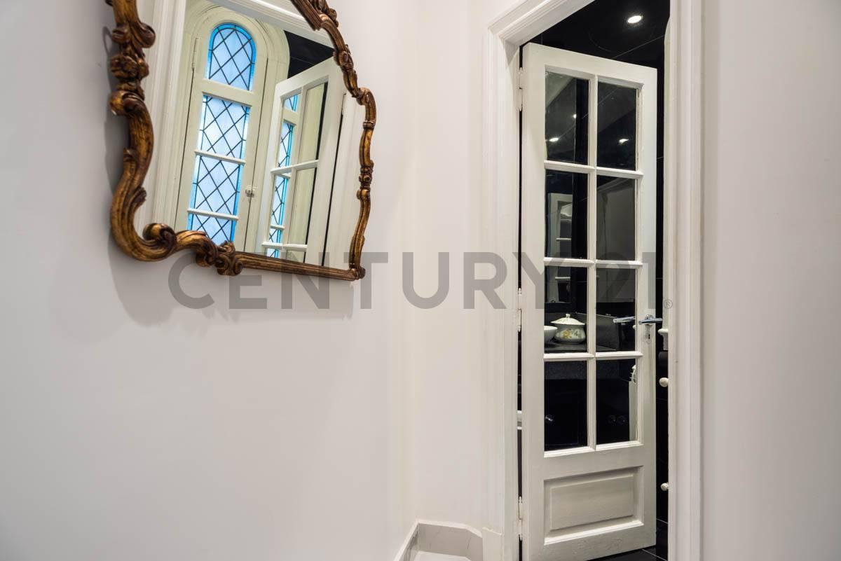 Foto de VENTA CASA 6 AMB EN BELGRANO, imagen 3
