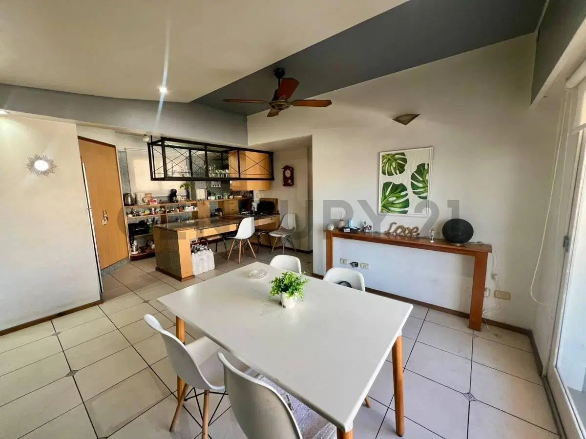 VENTA DEÀRTAMENTO 3 AMBIENTES CON COCHERA Y BALCON CONTRAFRENTE VISTA ABIERTA EN CENTRO DE SAN JUSTO 2