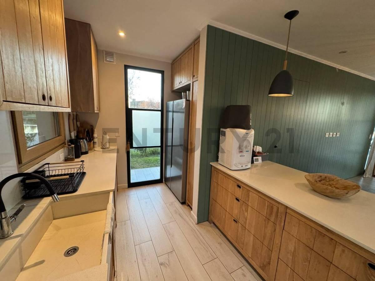Foto de ALQUILER CASA 5 AMBIENTES AL RIO PREMIUM, EL CAZAL, ESCOBAR, imagen 2