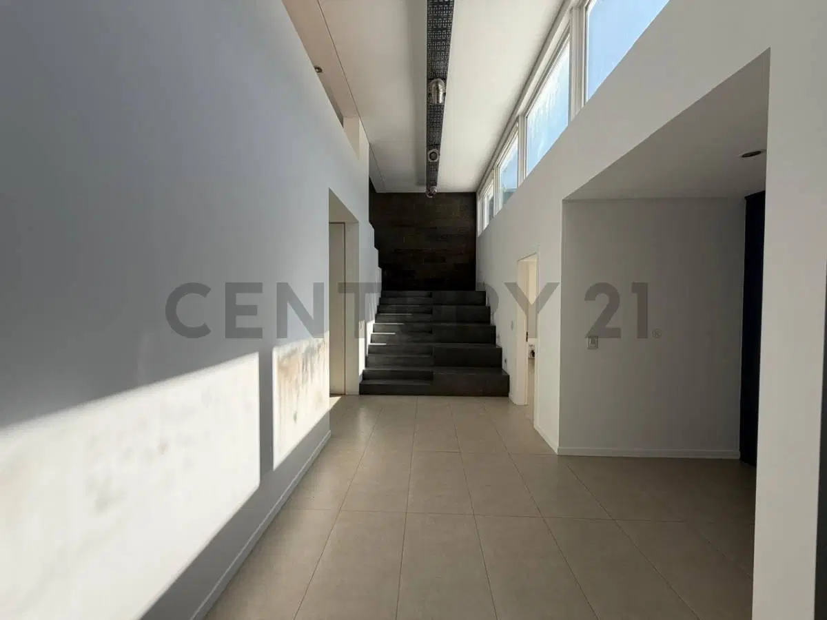 VENTA CASA 6 AMB EN BARRIO EL GOLF NORDELTA 4
