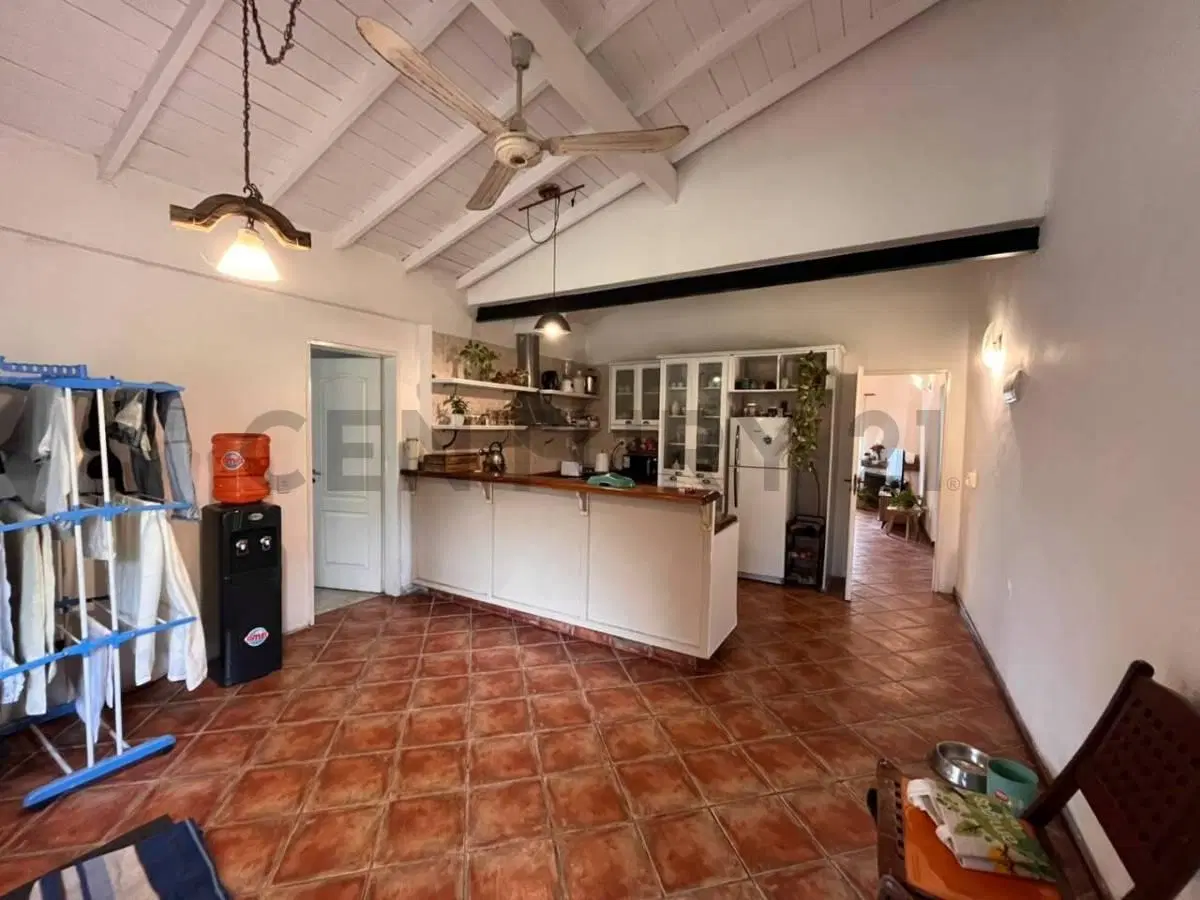 VENTA CASA 4 AMB Y DEPENDENCIA EN BARRIO CERRADO MAPUCHE EN PILAR 4