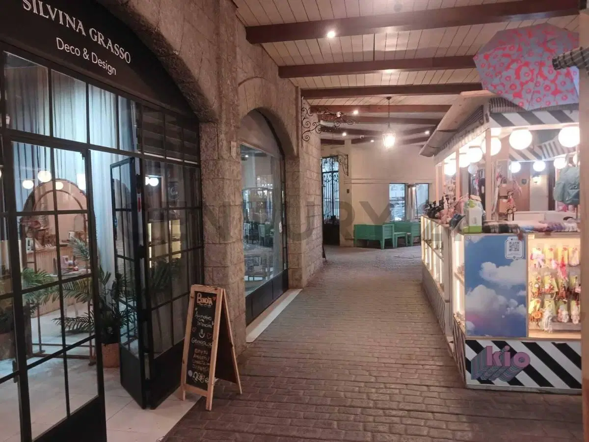 Venta Local Comercial en Canning 4
