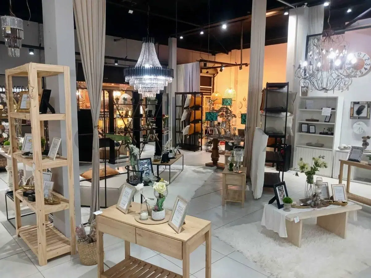 Venta Local Comercial en Canning 3