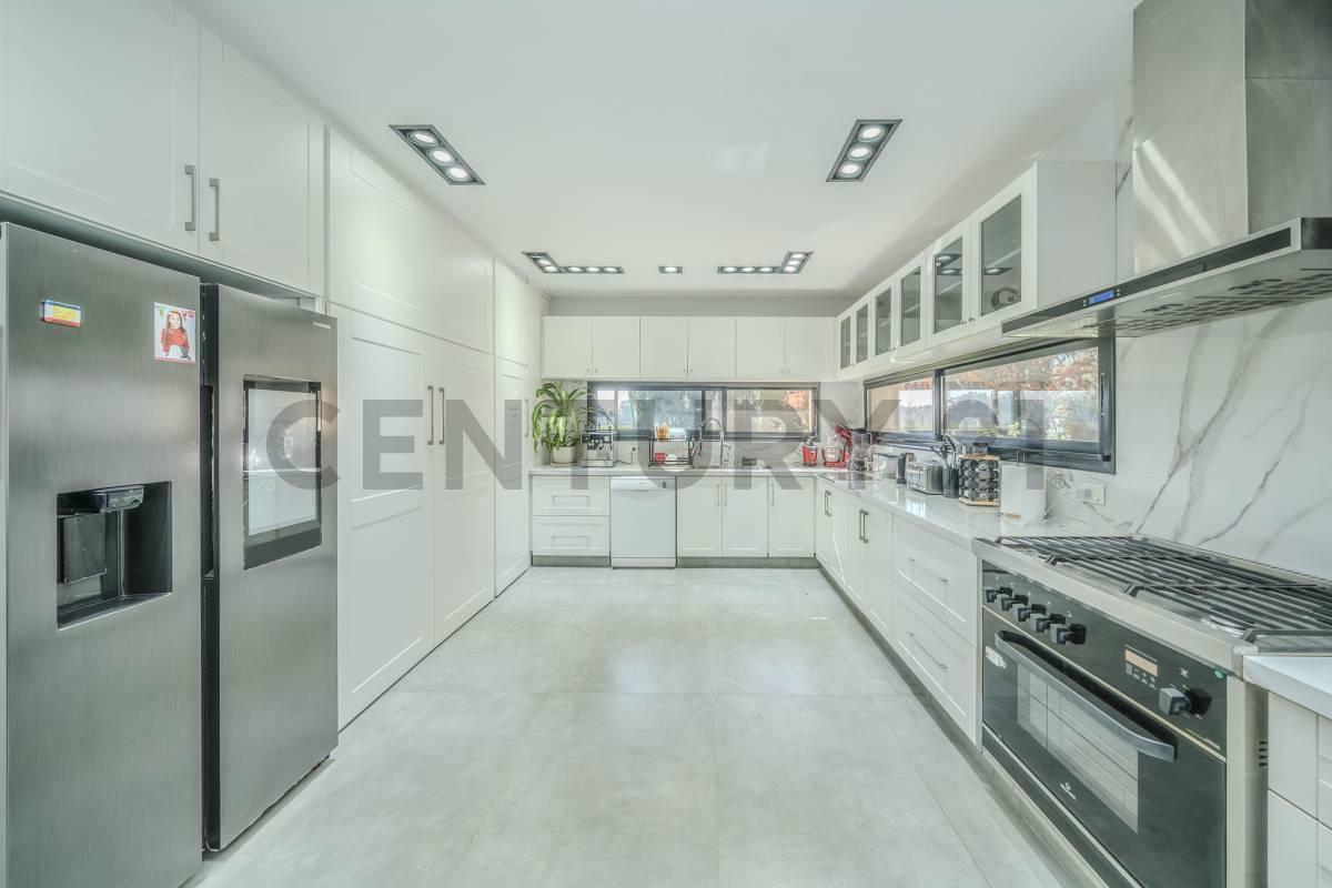 Foto de VENTA CHACRA 6 AMBIENTES CON QUINCHO Y PILETA EN MERCEDES, imagen 4