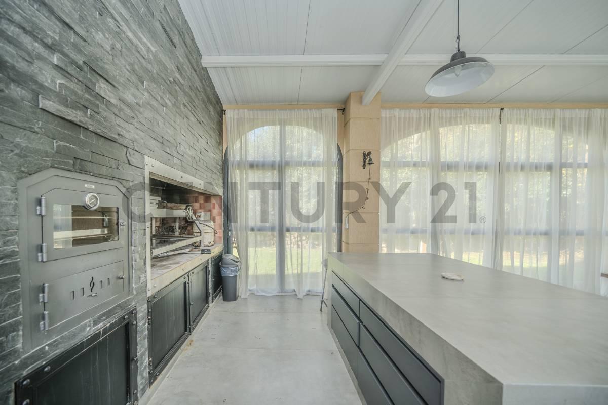 Foto de VENTA CHACRA 6 AMBIENTES CON QUINCHO Y PILETA EN MERCEDES, imagen 3