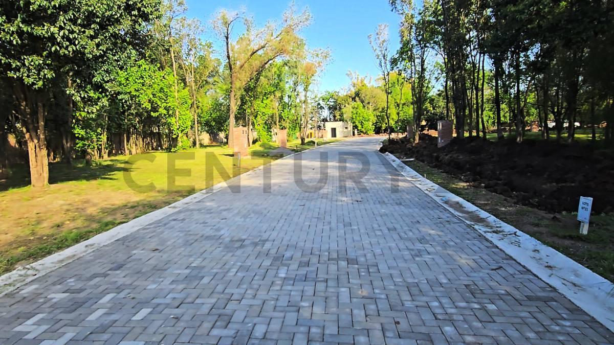 Foto de VENTA LOTE 302M2 EN MALVINAS ARGENTINAS - ALTOS DE SAN CARLOS, imagen 2