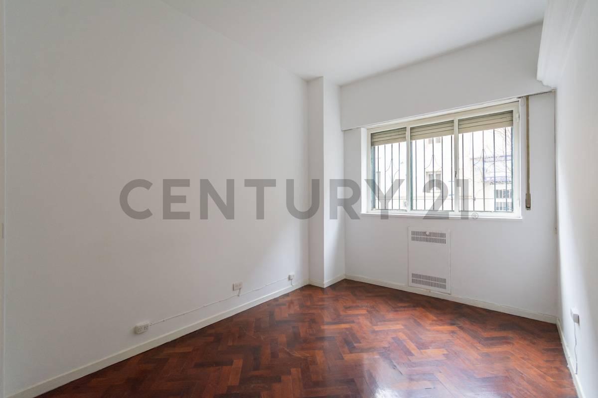 Foto de VENTA DEPTO 4 AMBIENTES EN CABALLITO, EXCELENTE UBICACIÓN - APTO CRÉDITO, imagen 3