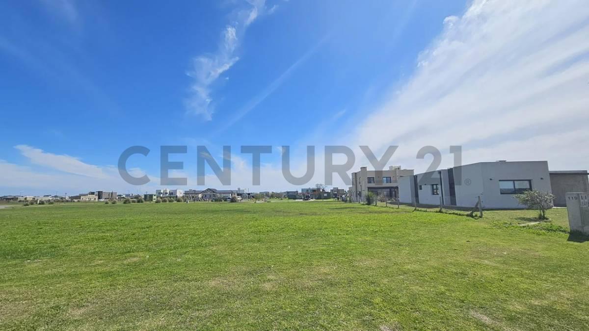 Foto de VENTA LOTE EN CLUB DE CAMPO SEBASTIAN GABOTO. HUDSON, imagen 2