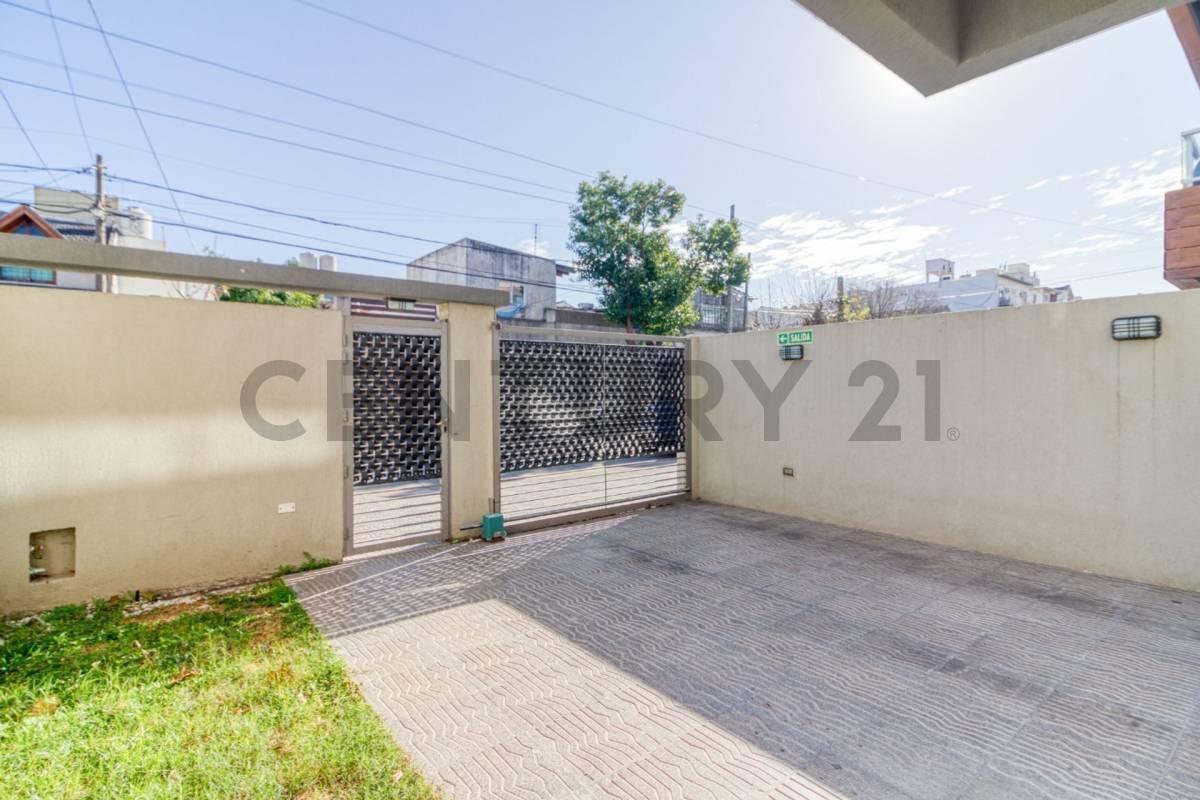 Foto de VENTA PH 2 AMB COCHERA AMENITIES RAMOS MEJIA, imagen 1
