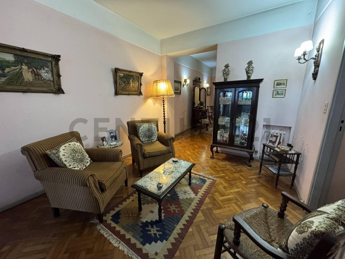 Foto de SEMIPISO DE 151 M2 DE CATEGORÍA EN PALERMO| 4 AMB + DEPENDENCIA |, imagen 1