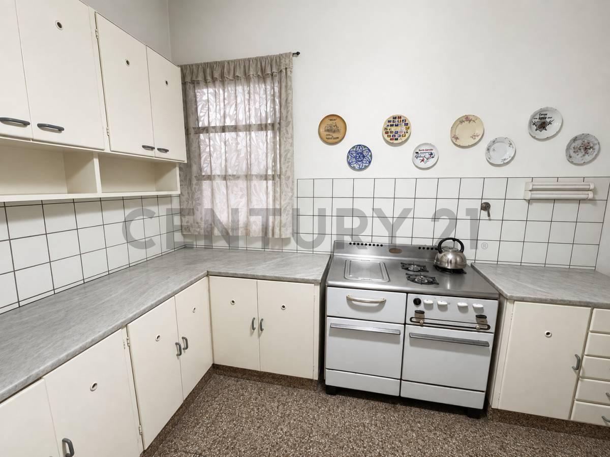 Foto de SEMIPISO DE 151 M2 DE CATEGORÍA EN PALERMO| 4 AMB + DEPENDENCIA |, imagen 5