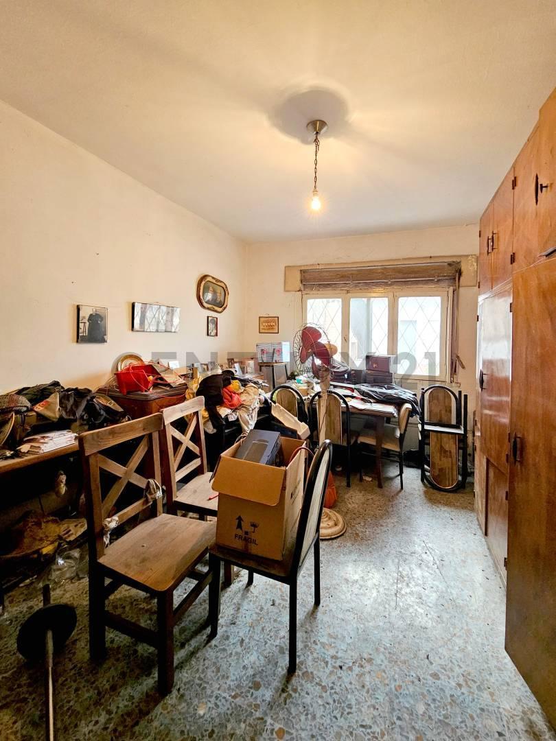 Foto de CASA A RECICLAR CON GRAN POTENCIAL – CENTRO DE MORÓN, imagen 4