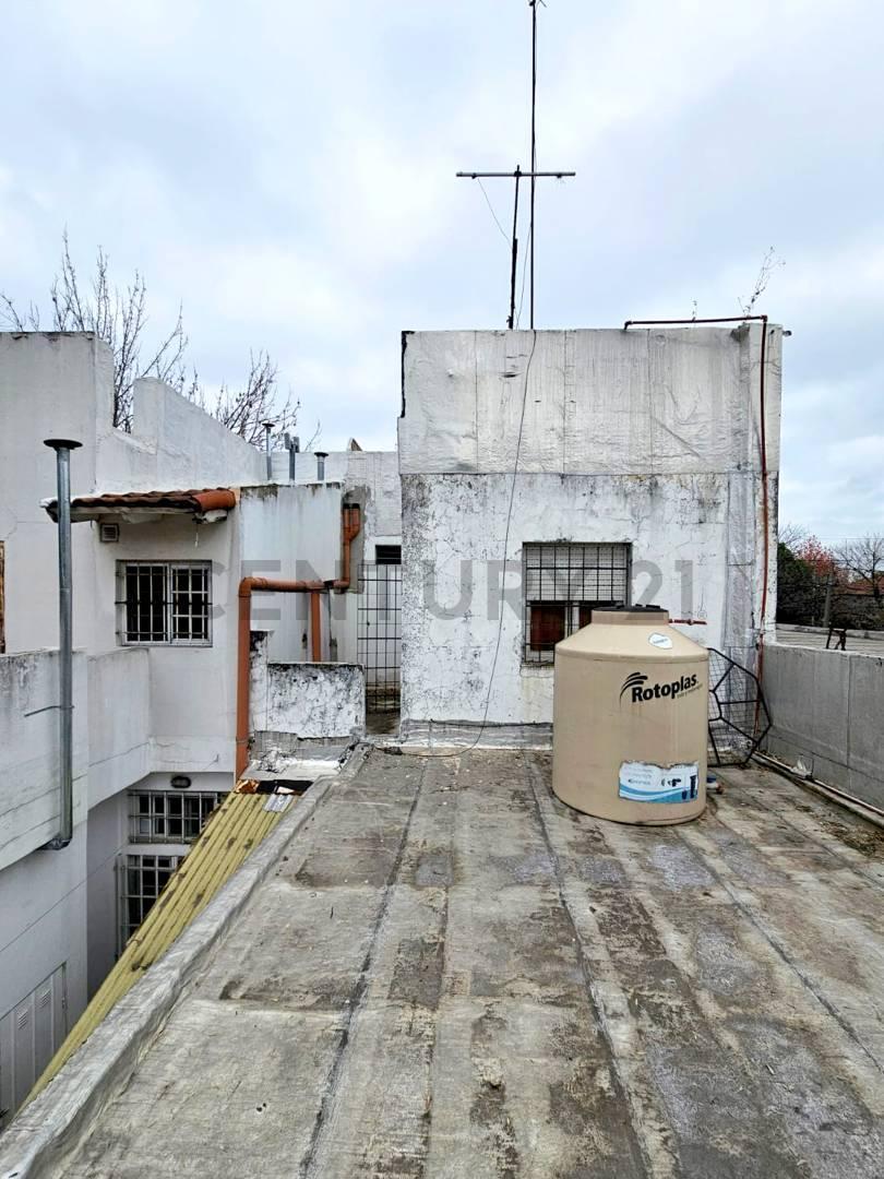 Foto de CASA A RECICLAR CON GRAN POTENCIAL – CENTRO DE MORÓN, imagen 1