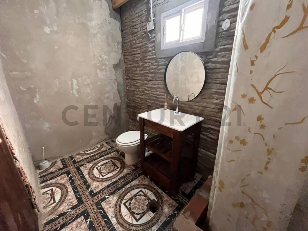 Foto de VENTA LOTE CON MONOAMBIENTE GRAN POTENCIAL EN JOSE C PAZ, imagen 3