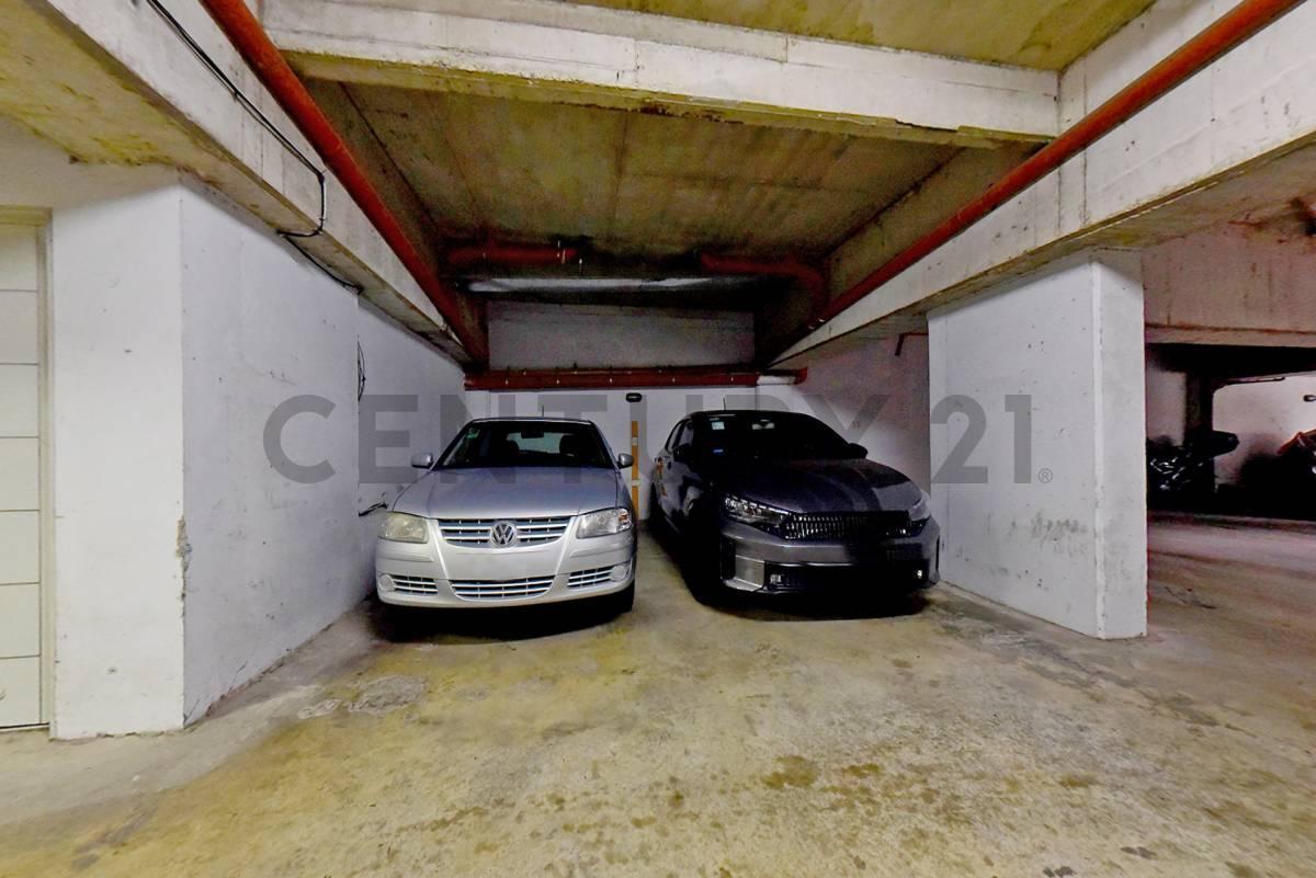 Foto de VENTA COCHERA CUBIERTA 12M2 EN CASEROS, imagen 1
