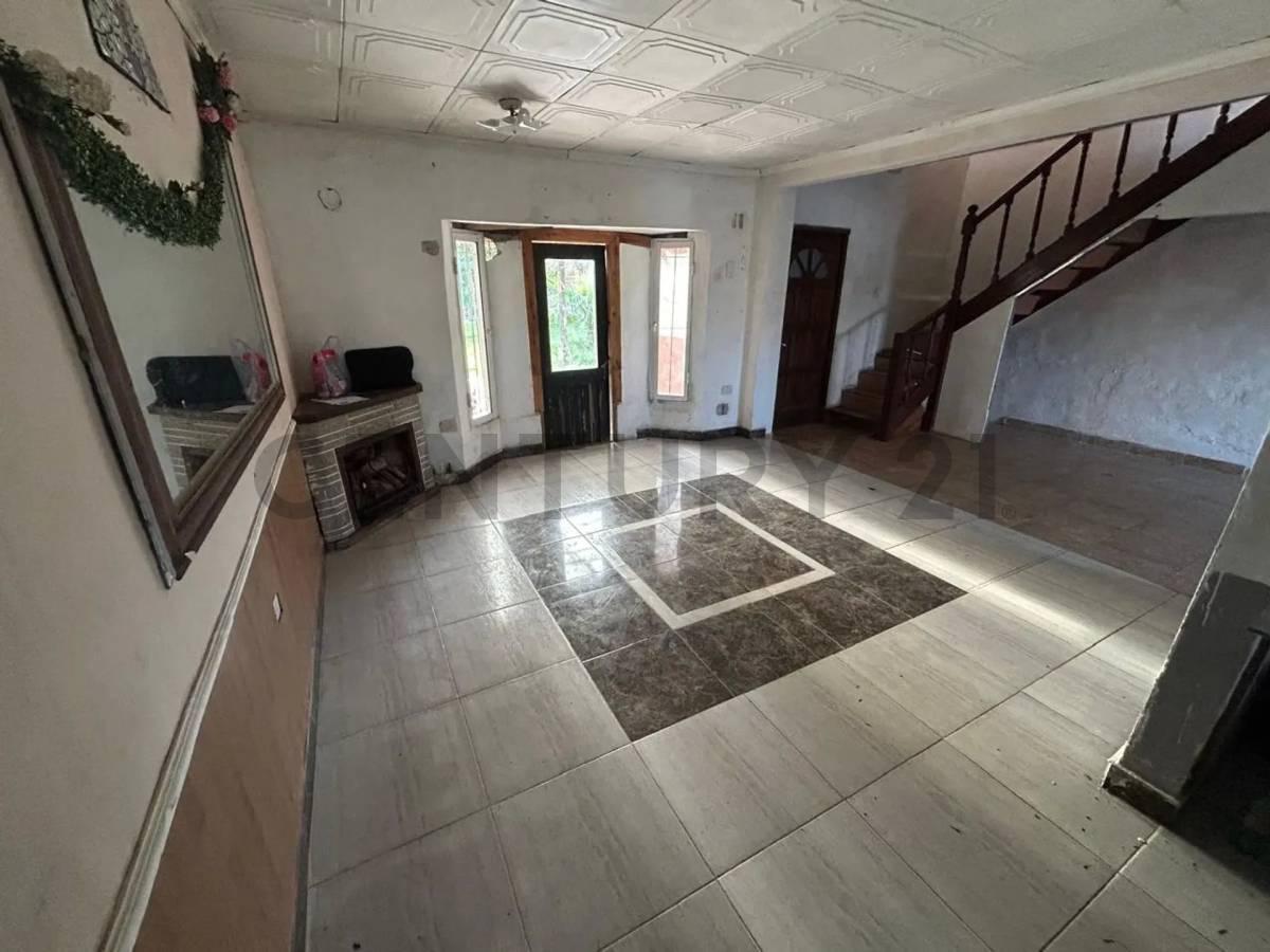 Foto de venta casa 5 amb con parque y pileta en de vicenzo pilar, imagen 2