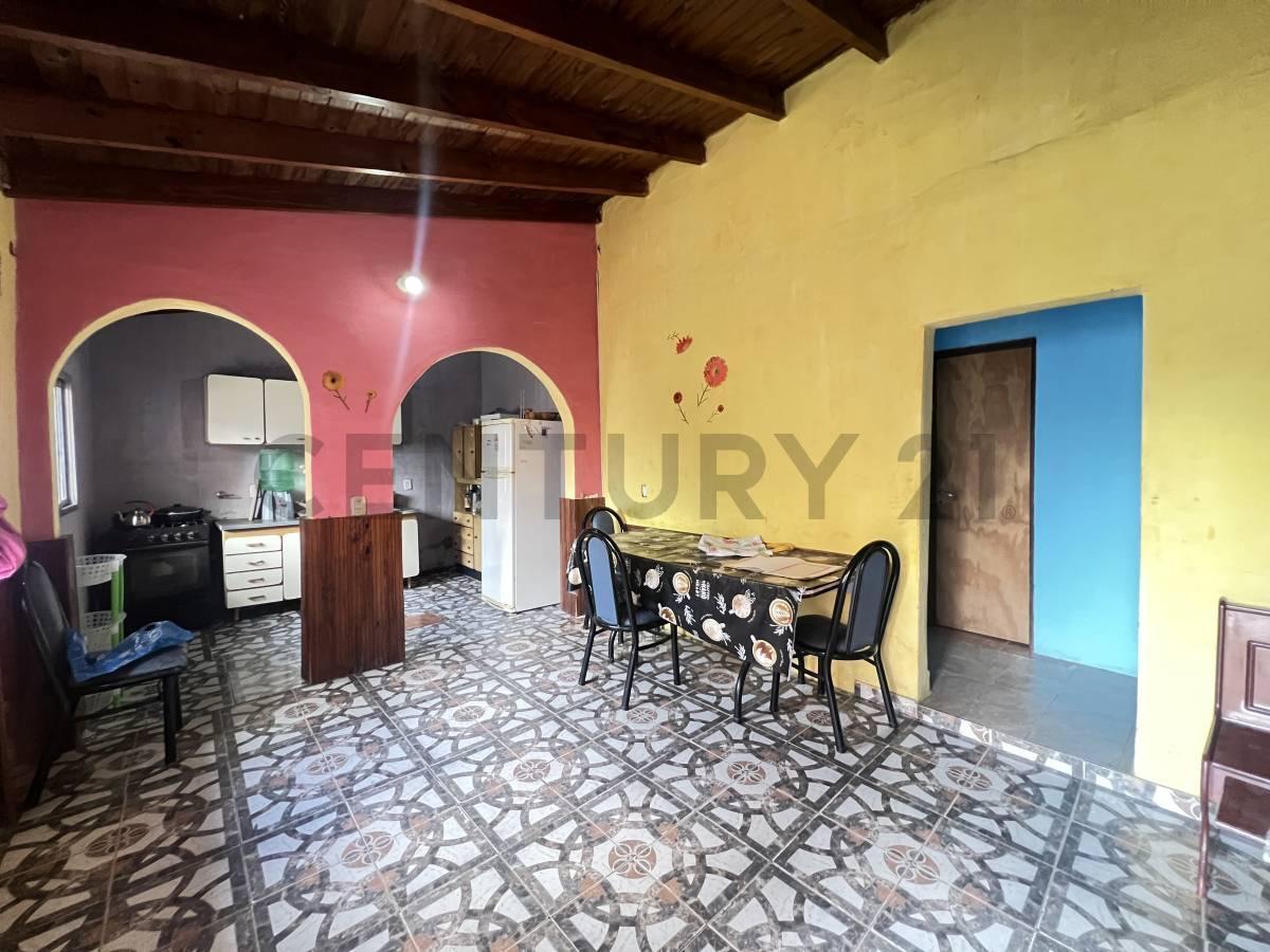 Foto de CASA EN VENTA MULTIFAMILIAR - TOTAL 3 PROPIEDADES – LIBERTAD, MERLO, imagen 1